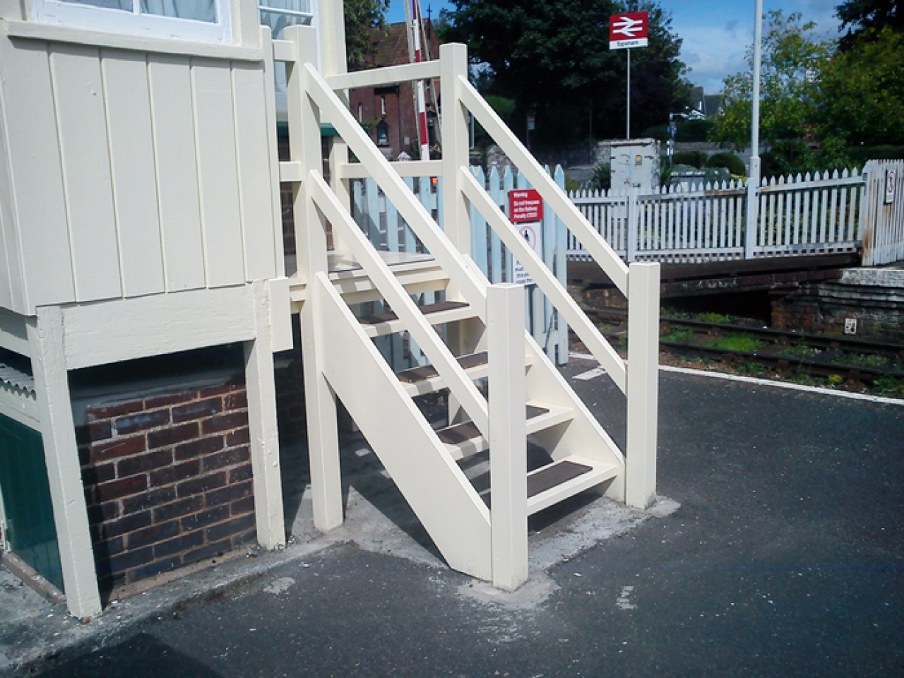 External Joinery Three Piece Joinery